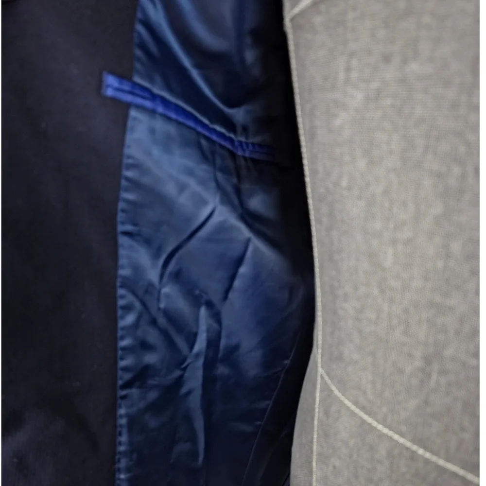 Kenneth Cole Reaction 2 Piece Suit Mens 40L Navy Blue Pants 34x32‎ Polished NWT